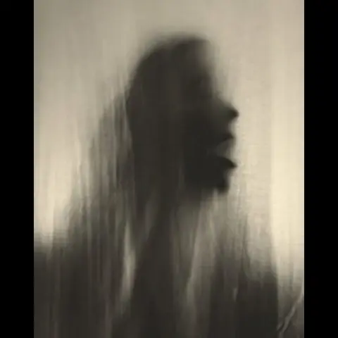 أحاديث الظلام